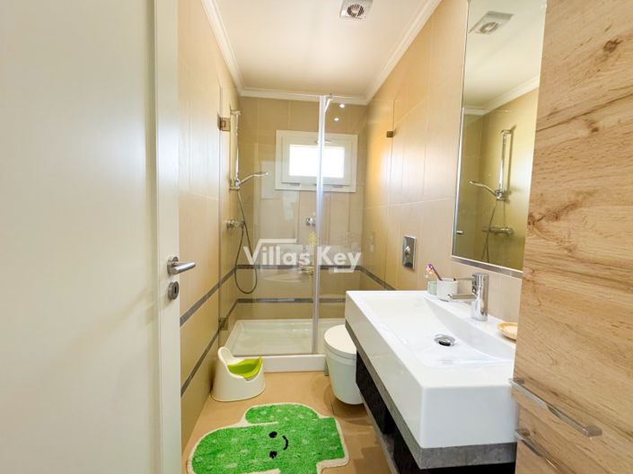 Image No.13-Maison de 2 chambres à vendre à Lagos