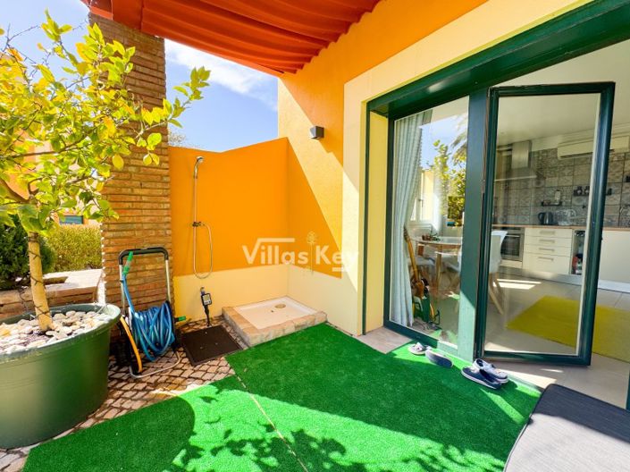 Image No.20-Maison de 2 chambres à vendre à Lagos