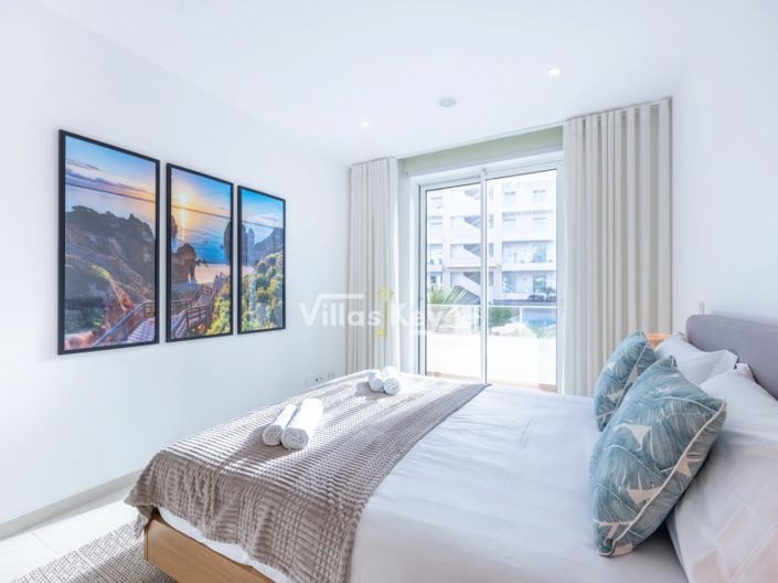 Image No.14-3 Bed Apartment for sale