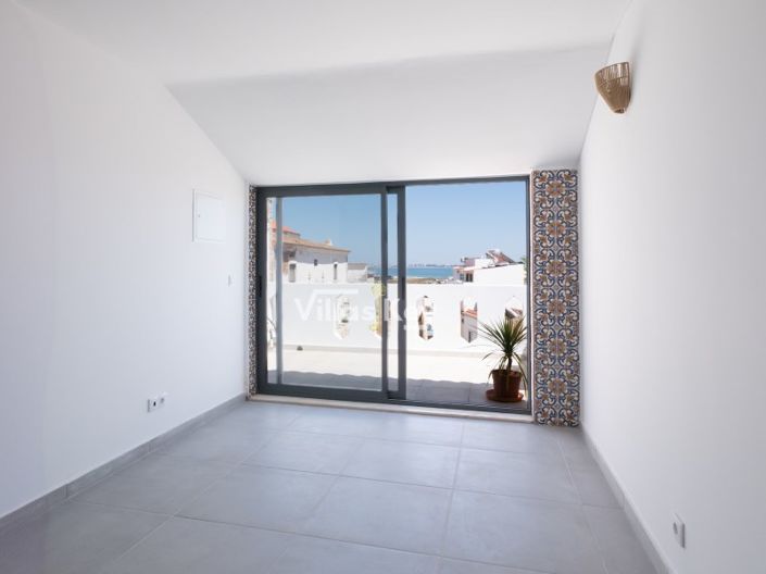 Image No.11-Maison de 4 chambres à vendre à Lagos