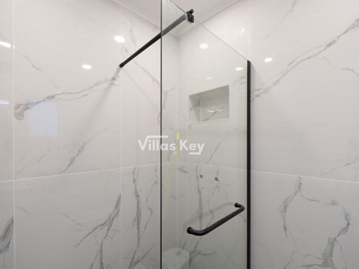 Image No.24-Maison de 4 chambres à vendre à Lagos