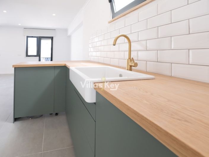 Image No.5-Maison de 4 chambres à vendre à Lagos