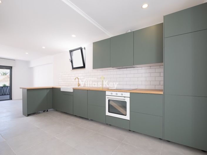 Image No.8-Maison de 4 chambres à vendre à Lagos