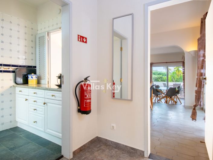 Image No.16-3 Bed House for sale