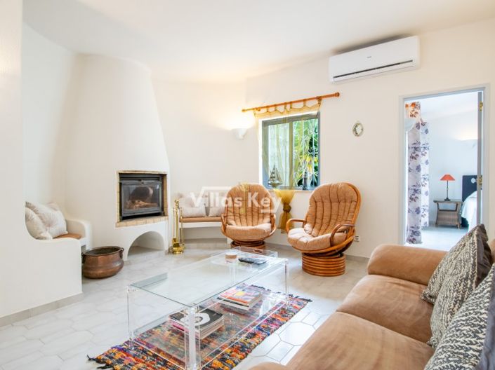 Image No.5-3 Bed House for sale