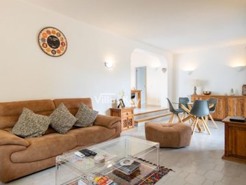 id7ddb9601-0000-0500-0000-00001562a765