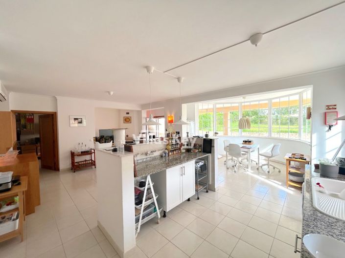 Image No.12-4 Bed House for sale