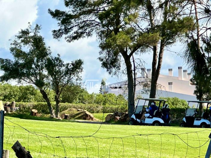 Image No.20-2 Bed Apartment for sale