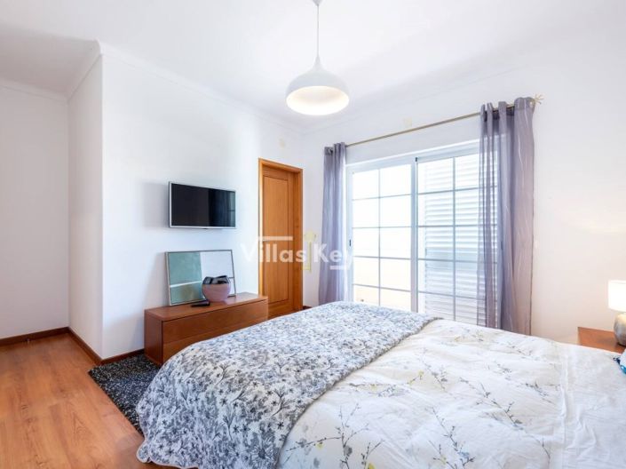 Image No.13-4 Bed House for sale