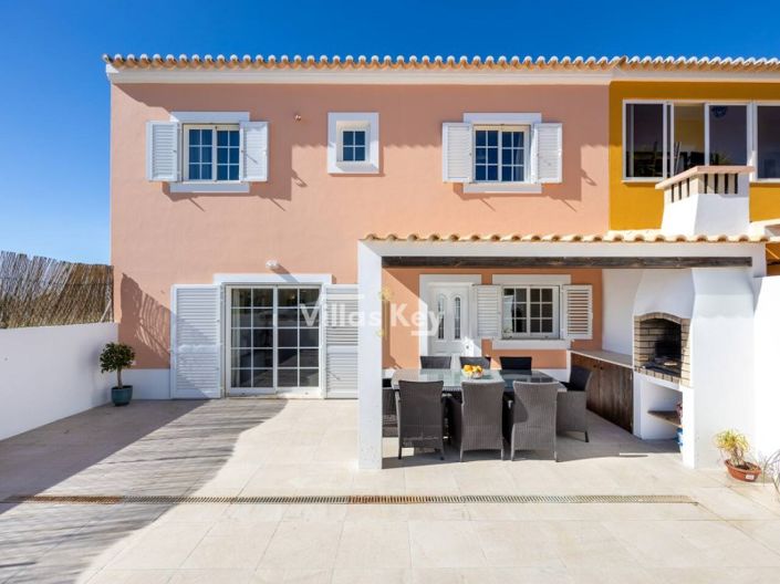 Image No.5-4 Bed House for sale