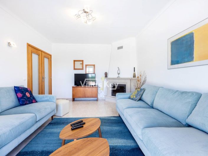 Image No.6-4 Bed House for sale