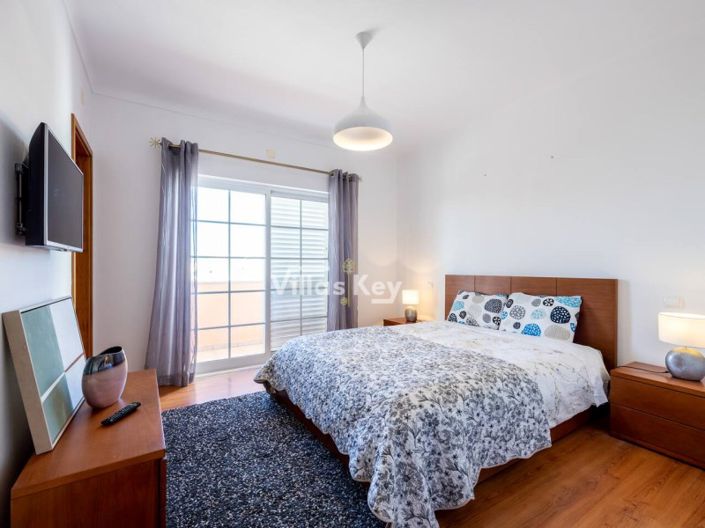 Image No.12-4 Bed House for sale