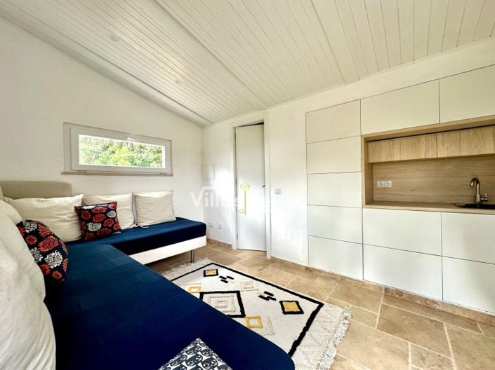 Image No.40-4 Bed House for sale