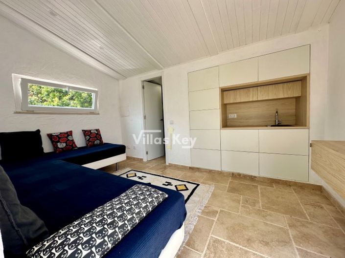 Image No.58-4 Bed House for sale