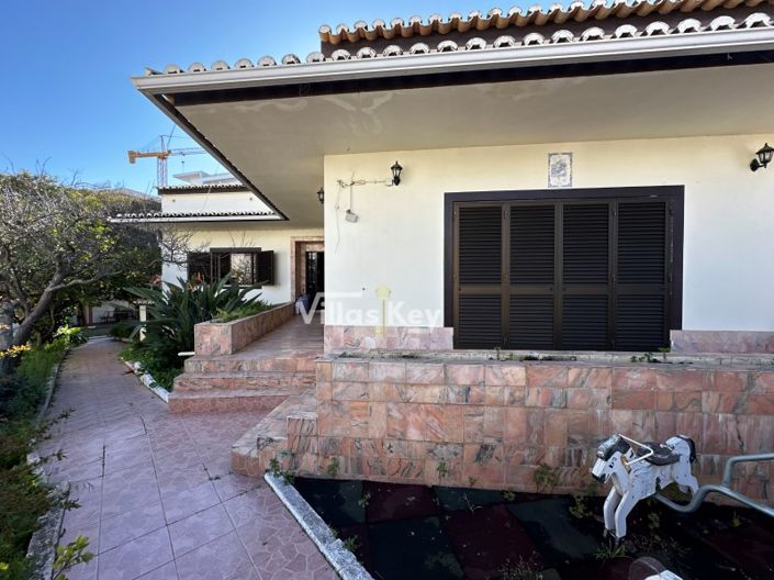 Image No.15-3 Bed House for sale