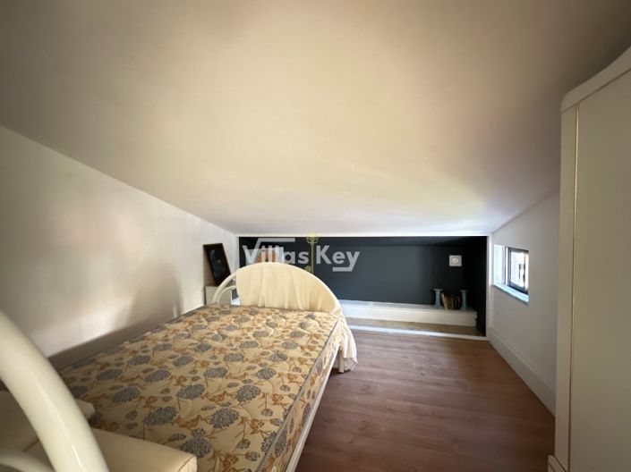 Image No.26-3 Bed House for sale