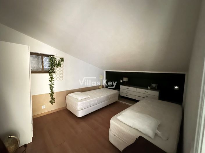 Image No.28-3 Bed House for sale