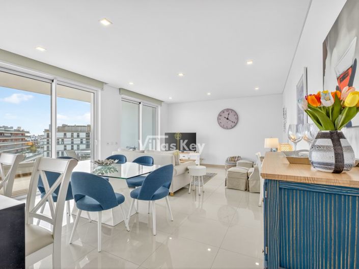 Image No.11-Appartement de 3 chambres à vendre à Lagos