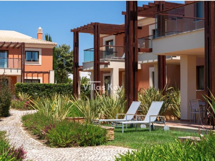 Image No.2-Appartement de 2 chambres à vendre à Lagoa