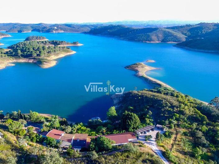 Image No.6-16 Bed Commercial for sale