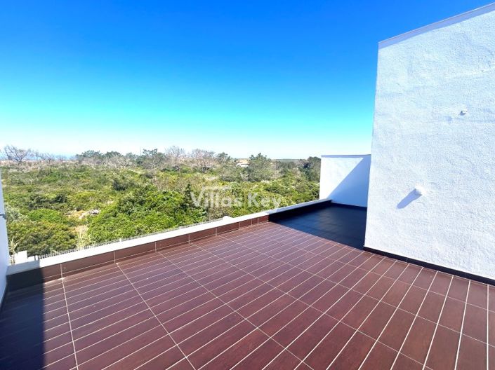 Image No.38-3 Bed House for sale