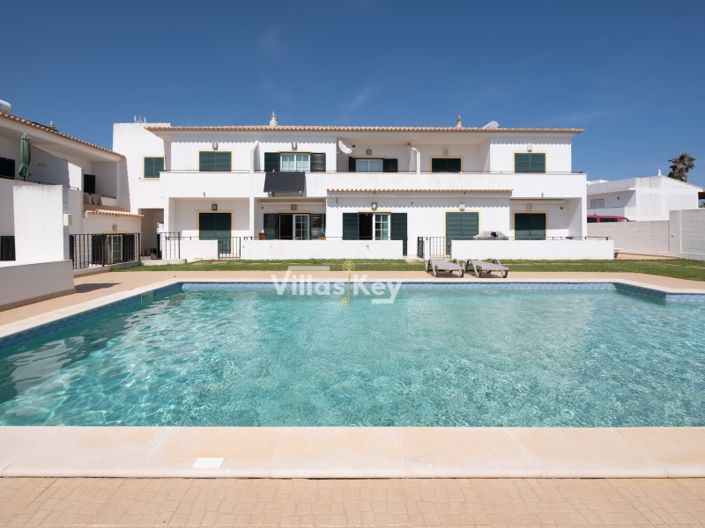 Image No.1-2 Bed House for sale
