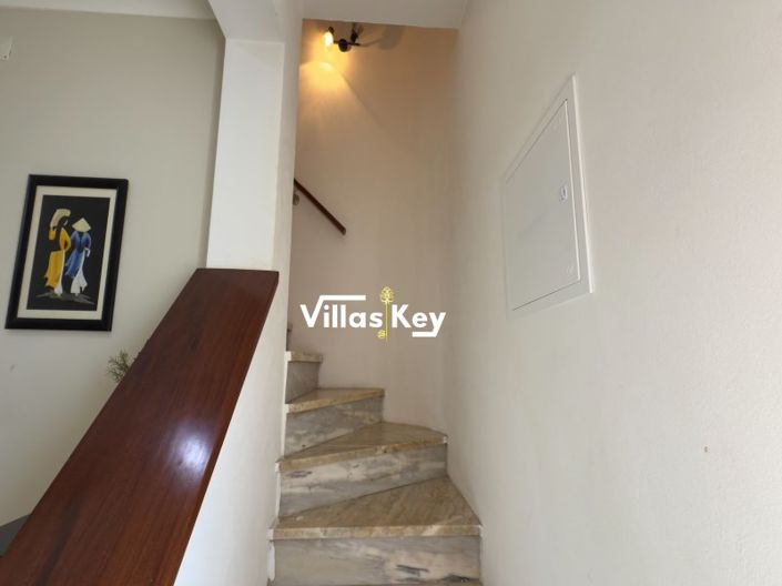 Image No.12-2 Bed House for sale