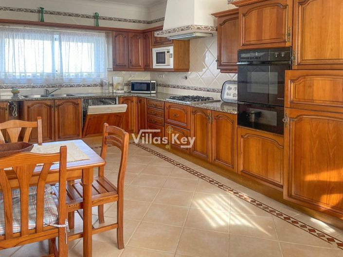 Image No.13-3 Bed House for sale