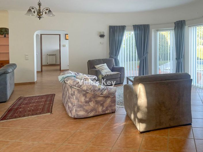 Image No.7-3 Bed House for sale