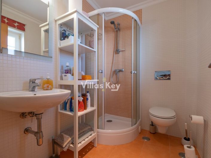 Image No.12-Maison de 2 chambres à vendre à Lagos