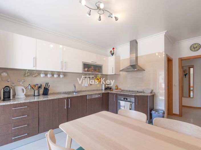 Image No.5-Maison de 2 chambres à vendre à Lagos