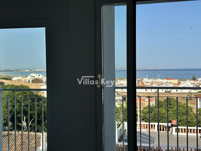 Image No.26-6 Bed House for sale