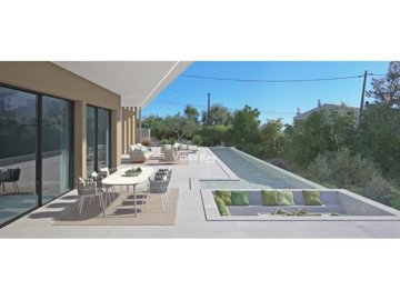 idfe9a9d01-0000-0500-0000-000018230809