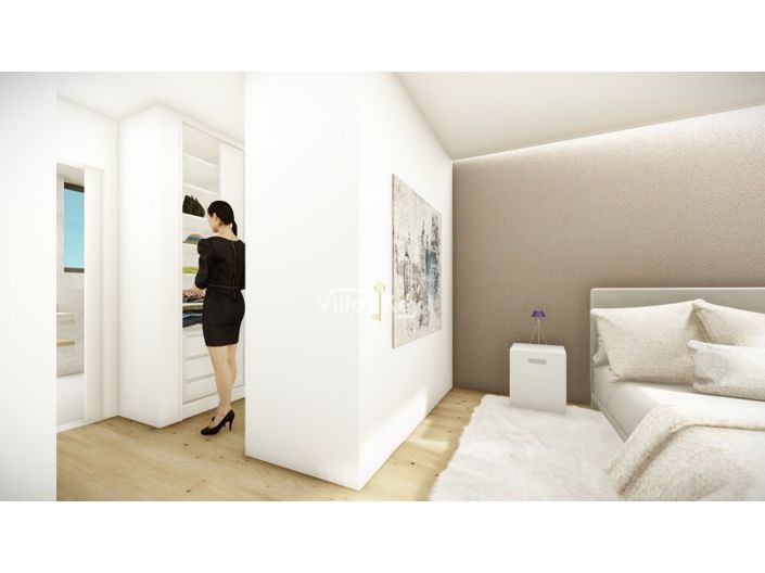 Image No.13-4 Bed House for sale