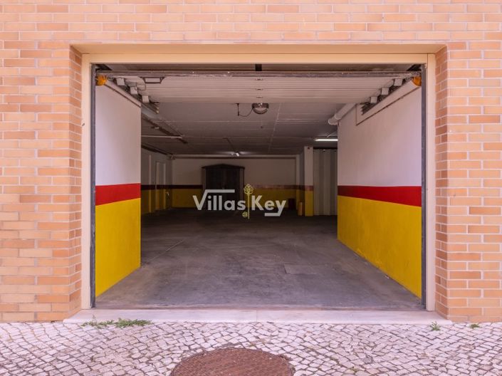 Image No.27-2 Bed Apartment for sale