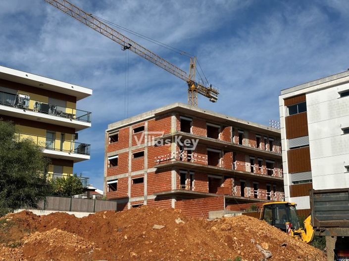 Image No.12-2 Bed Apartment for sale