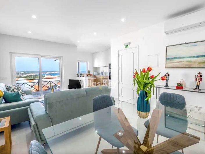 Image No.23-2 Bed Apartment for sale