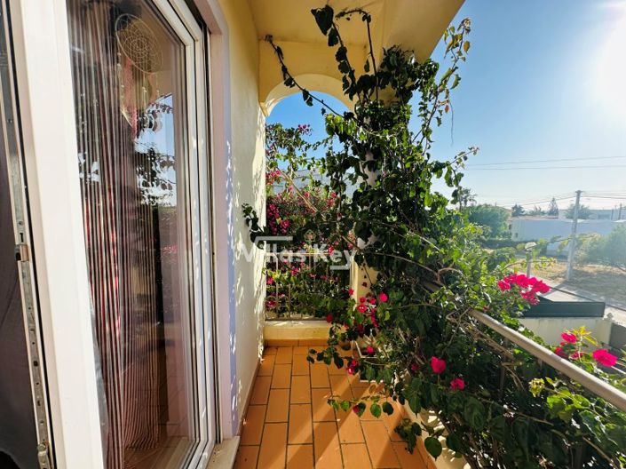 Image No.13-4 Bed House for sale