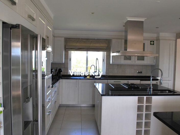 Image No.10-Maison de 4 chambres à vendre à Vila do Bispo