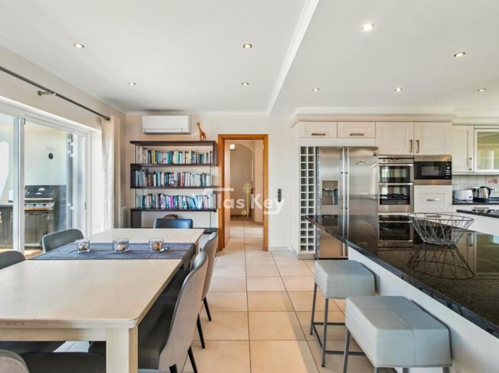 Image No.6-Maison de 4 chambres à vendre à Vila do Bispo