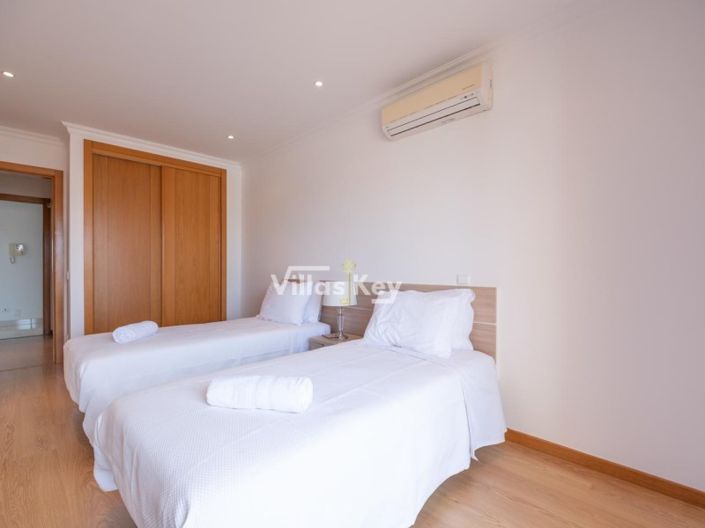 Image No.17-2 Bed Apartment for sale