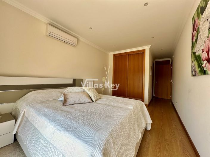 Image No.19-2 Bed Apartment for sale