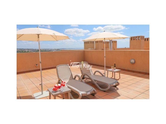 Image No.25-2 Bed Apartment for sale