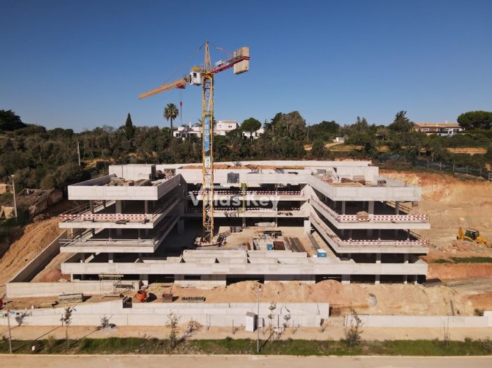 Image No.12-2 Bed Apartment for sale