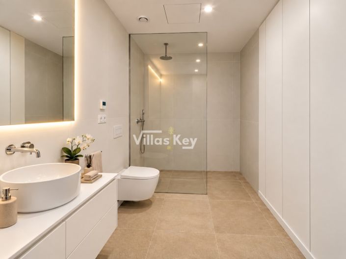 Image No.10-3 Bed Apartment for sale