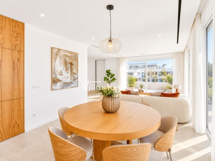 Image No.8-3 Bed Apartment for sale