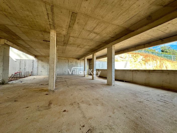 Image No.7-3 Bed Apartment for sale