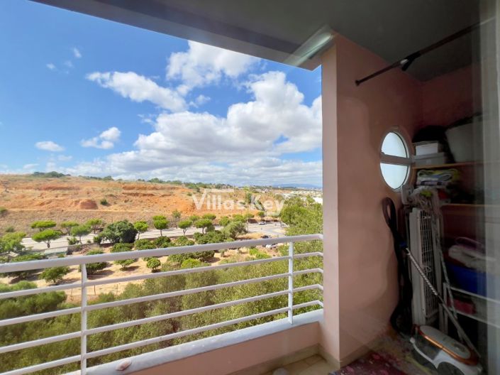 Image No.32-3 Bed Apartment for sale