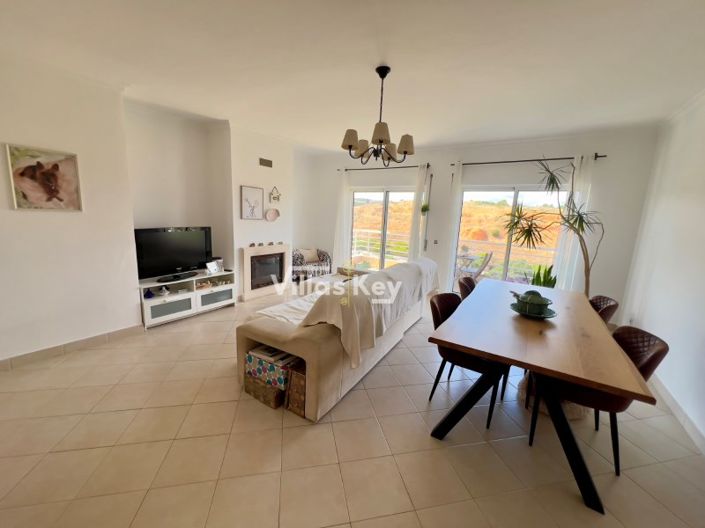 Image No.9-3 Bed Apartment for sale