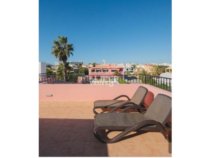 Image No.15-25 Bed Apartment for sale